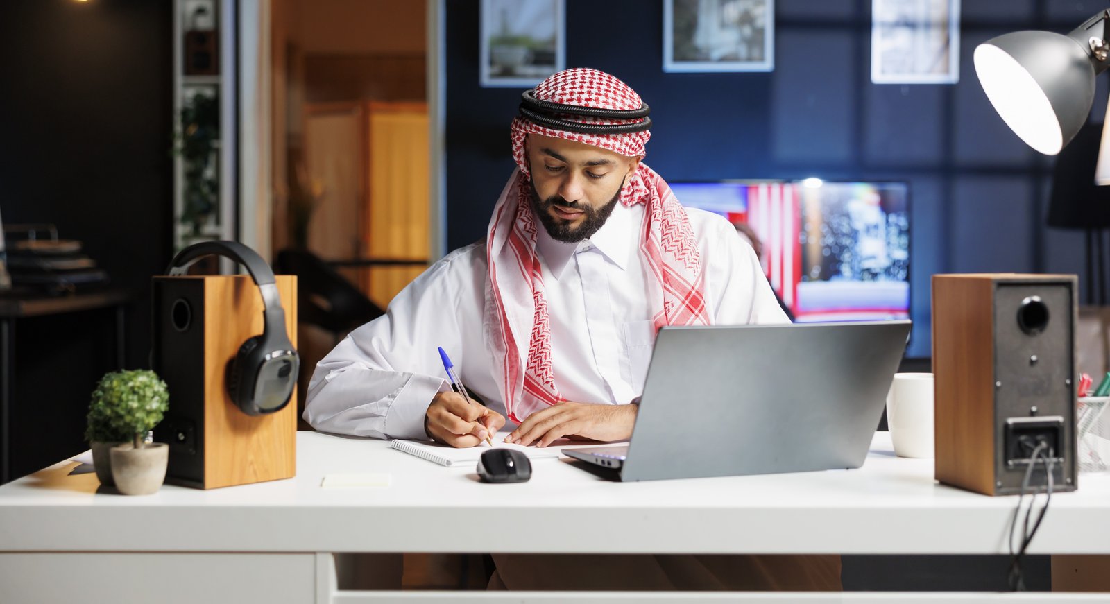 رجل أعمال سعودي